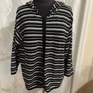 Women’s Liz Claiborne Hooded Sweater, Large